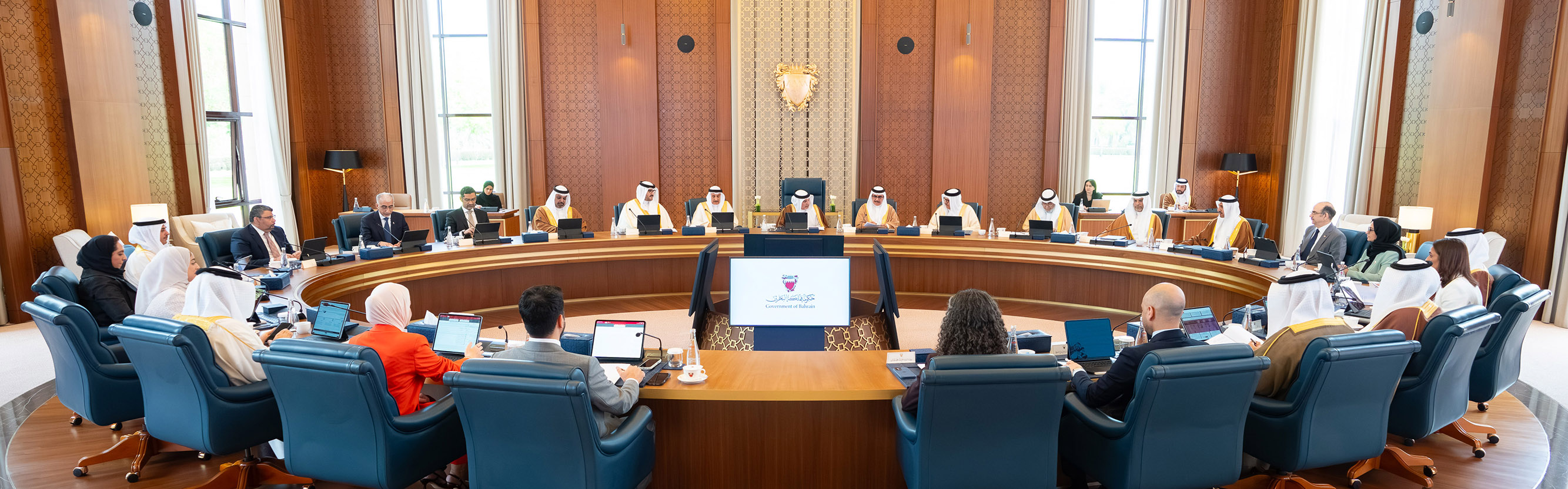 سمو ولي العهد رئيس مجلس الوزراء يترأس الاجتماع الاعتيادي الأسبوعي لمجلس الوزراء